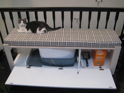 Upholstered kitty litter bench